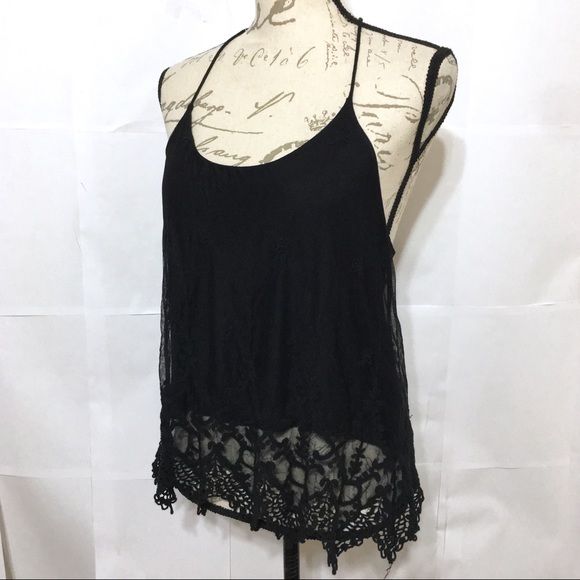 PINS AND NEEDLES BLACK FLORAL LACE HALTER TANK TOP - Picture 6 of 7
